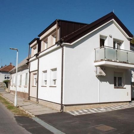 Apartman Oaza Daruvar Oda fotoğraf